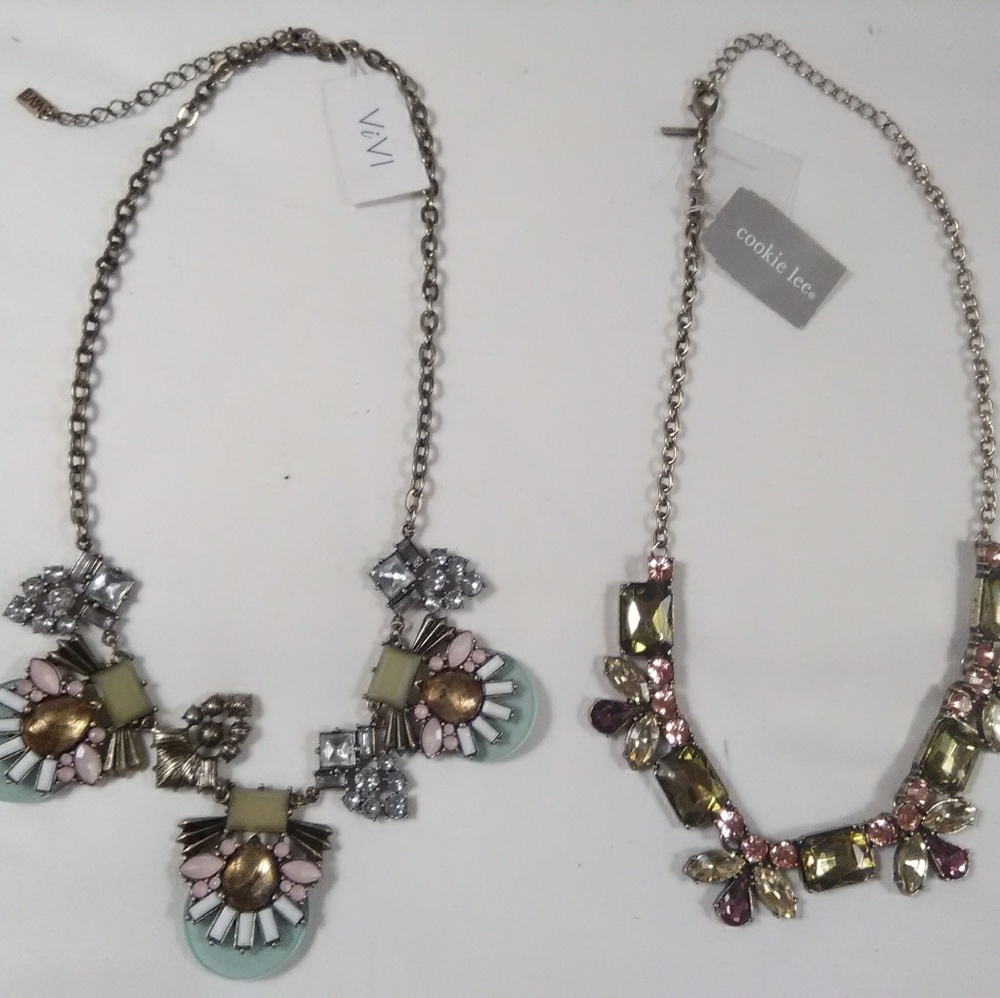 Women's Necklaces